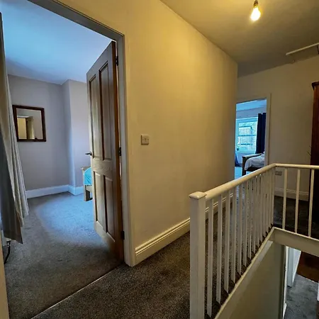 Cosy Central Buxton Terraced House Exterior photo